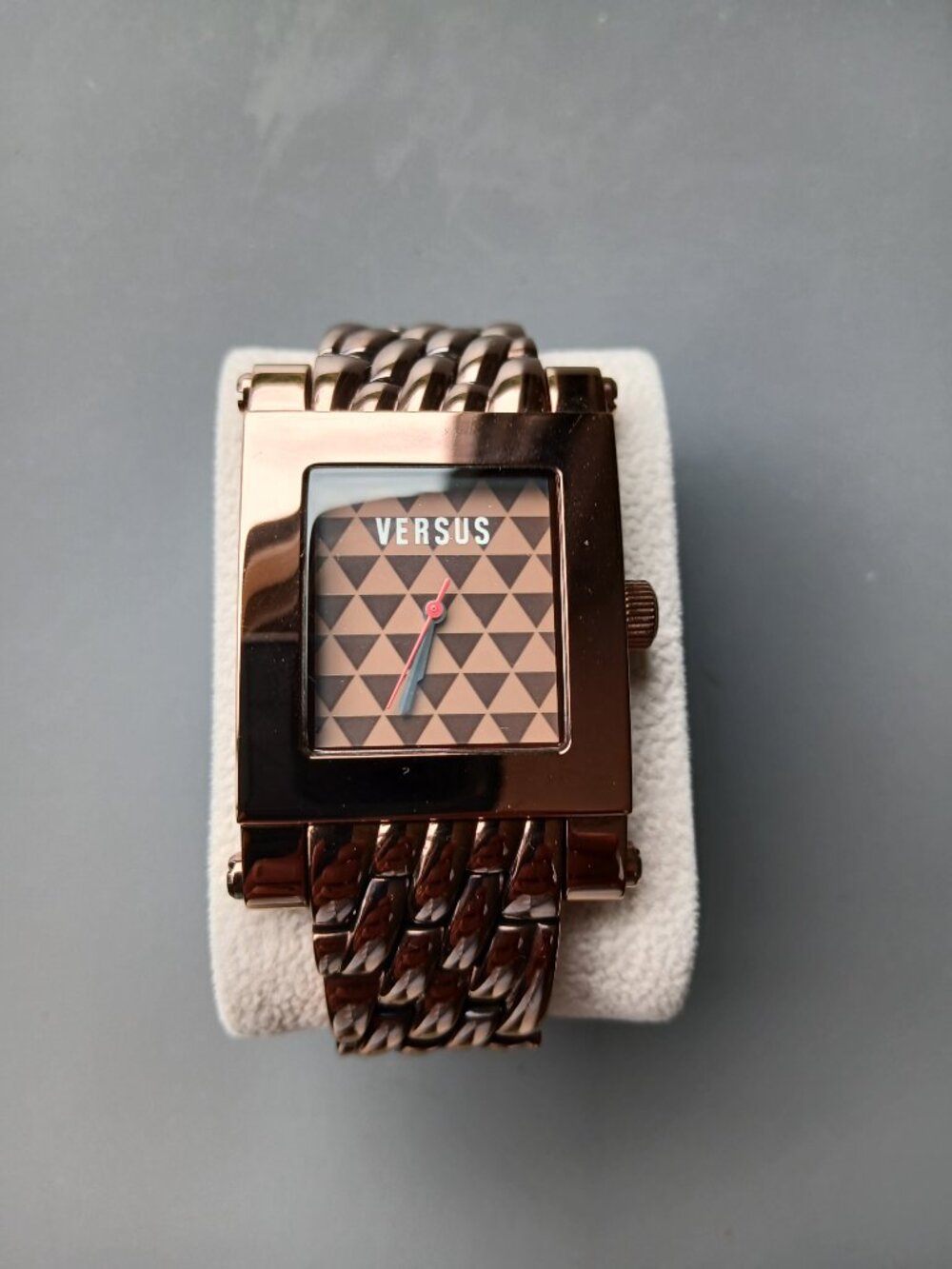 Versus Watch - Picture 2 of 6